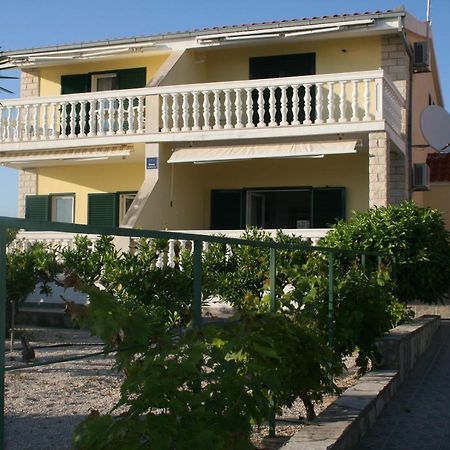 Apartman Laura Primošten Zewnętrze zdjęcie