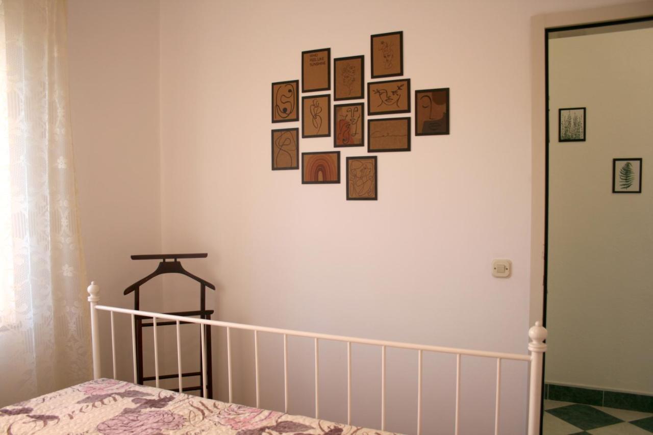 Apartman Laura Primošten Zewnętrze zdjęcie
